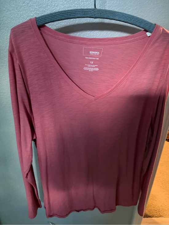 Sonoma Tops - Sonoma Women's 1X Long Sleeve V-Neck Top in Dusty Rose Pink